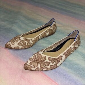 Rothy's Point II in Gold Chantilly size 9.5